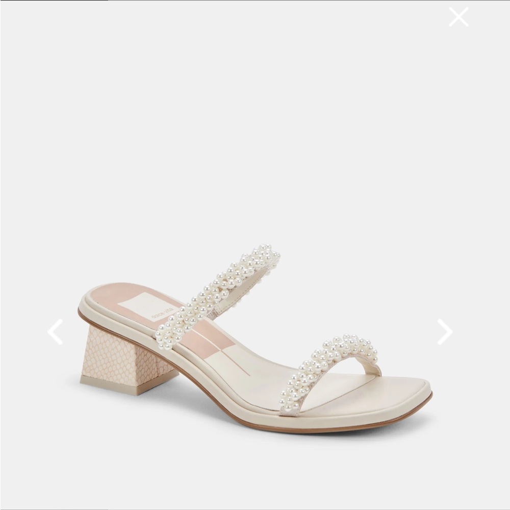 NWOT Dolce Vita Pearl Heels